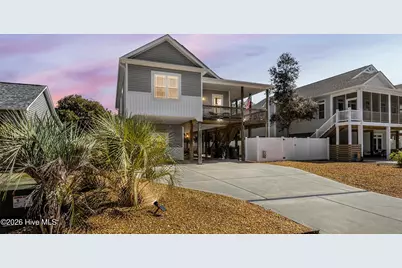 128 NE 8th Street, Oak Island, NC 28465 - Photo 2