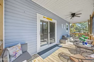 128 NE 8th St, Oak Island, NC 28465 - Photo 18