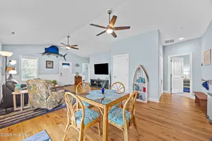 128 NE 8th St, Oak Island, NC 28465 - Photo 12