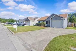 4745 Corena Dr, New Bern, NC 28562 - Photo 4