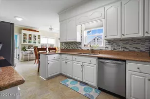 105 Pointe Dr, La Grange, NC 28551 - Photo 6