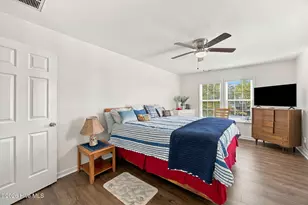 124 NE 2nd St, Oak Island, NC 28465 - Photo 18