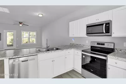 188 Buckhorn Avenue, Holly Ridge, NC 28445 - Photo 10