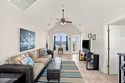 134 Ocean Boulevard E, Holden Beach, NC 28462 - Photo 32