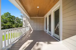 324 NE 41st St, Oak Island, NC 28465 - Photo 8