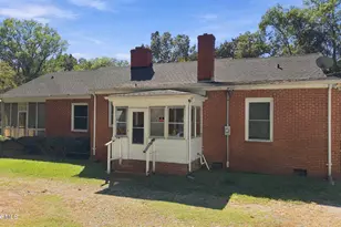 308 W Franklin St, Enfield, NC 27823 - Photo 6
