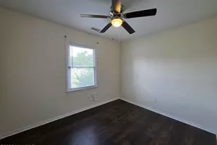 1011 Blue Leaf Pl, Jacksonville, NC 28546 - Photo 10