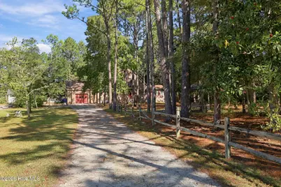 125 Sutton Drive, Cape Carteret, NC 28584 - Photo 2