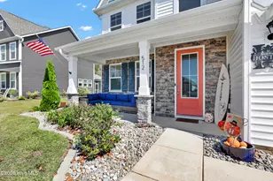 512 Edgewater Wy, Surf City, NC 28445 - Photo 2