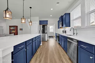 512 Edgewater Wy, Surf City, NC 28445 - Photo 6