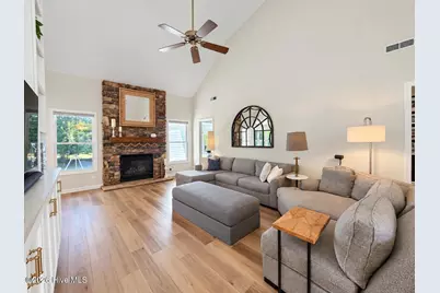 305 Shearwater Drive, Hampstead, NC 28443 - Photo 10