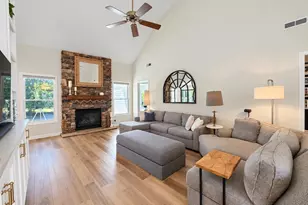 305 Shearwater Dr, Hampstead, NC 28443 - Photo 10