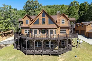35 Honeysuckle Ln, Murphy, NC 28906 - Photo 2