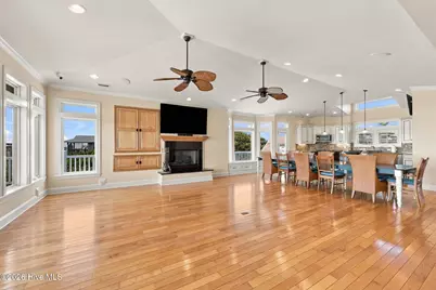 101 Jackson Avenue, Emerald Isle, NC 28594 - Photo 16