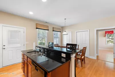 304 Marina View Drive, Southport, NC 28461 - Photo 6