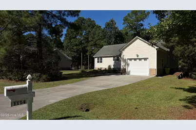 1114 Barkentine Drive, New Bern, NC 28560 - Photo 2