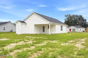 223 Rae St, Warsaw, NC 28398 - Photo 30