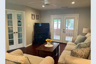 210 N First Avenue, New Bern, NC 28560 - Photo 6