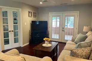 210 N 1st Ave, New Bern, NC 28560 - Photo 6