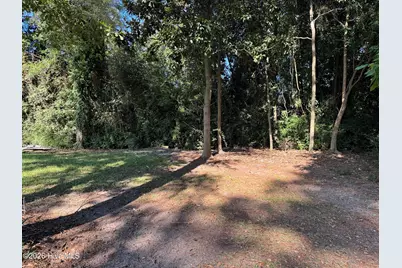 210 N First Avenue, New Bern, NC 28560 - Photo 24