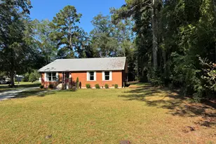 210 N 1st Ave, New Bern, NC 28560 - Photo 26