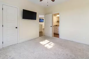 28705 N Turnpike Rd, Wagram, NC 28396 - Photo 38