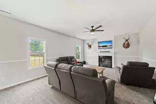 135 Prelude Dr, Richlands, NC 28574 - Photo 10