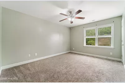 414 Glenhaven Lane, Jacksonville, NC 28546 - Photo 12