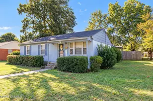 702 E 8th St, Lumberton, NC 28358 - Photo 1