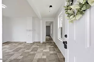 200 Queen St, Elizabeth City, NC 27909 - Photo 2