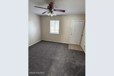 2002 Countrywood Boulevard #2002, Jacksonville, NC 28540 - Photo 10