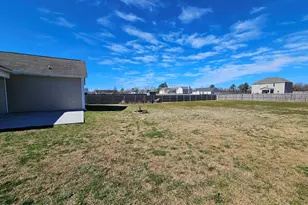 405 Midnight Dr, Richlands, NC 28574 - Photo 24