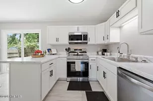 105 Woodside Ct, Jacksonville, NC 28546 - Photo 6