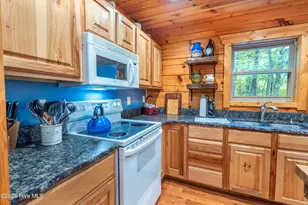 615 Valley View Heights Ln, Andrews, NC 28901 - Photo 10