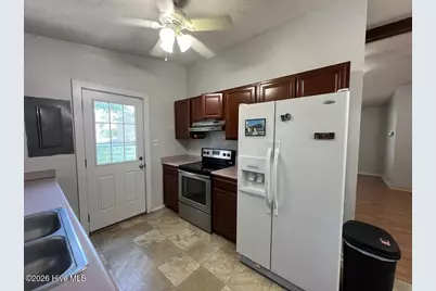 710 Terrace Court, Jacksonville, NC 28546 - Photo 8