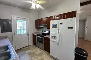 710 Terrace Ct, Jacksonville, NC 28546 - Photo 8