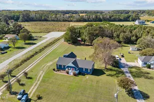332 South End Rd, Knotts Island, NC 27950 - Photo 16
