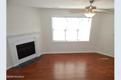 2120 Flagstone Court #E2, Greenville, NC 27834 - Photo 4