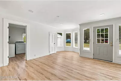 448 W Stewart Street, Coats, NC 27521 - Photo 4