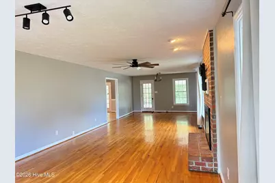7724 Borthwick Drive, Fayetteville, NC 28306 - Photo 6