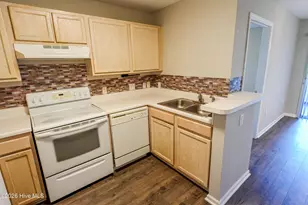 531 Spring Forest Rd, Greenville, NC 27834 - Photo 16