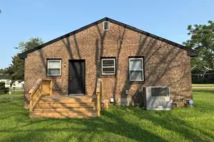 412 S Goldsboro St, Fremont, NC 27830 - Photo 12