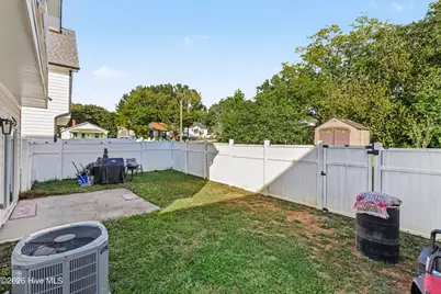 1625 Berry Avenue, Henderson, NC 27536 - Photo 30
