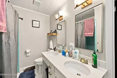 517 E Pine Street, Graham, NC 27253 - Photo 26