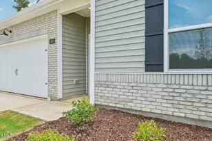 436 Conifer St, Sanford, NC 27332 - Photo 4