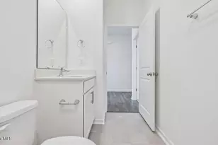 437 Conifer St, Sanford, NC 27332 - Photo 10