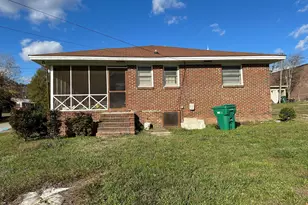 118 Alexander St, Crawfordville, GA 30631 - Photo 2