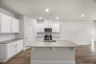 647 Hampton Dr, North Augusta, SC 29860 - Photo 8