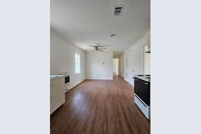 1055 Scruggs Circle, Bartow, GA 30413 - Photo 10