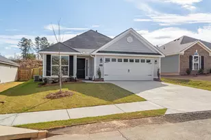 8220 Snelling Dr, Aiken, SC 29803 - Photo 2